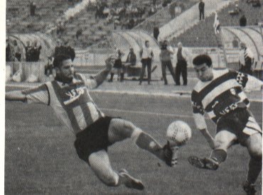 hedi un grand deffenseur.jpg (28077 octets)